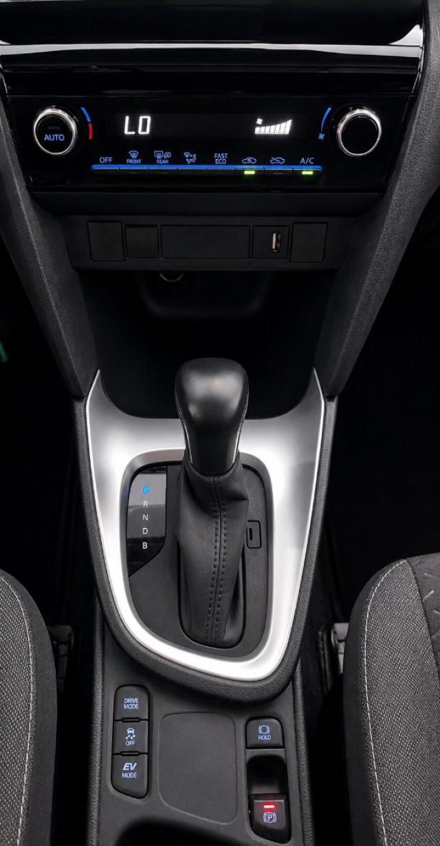 TOYOTA Yaris Cross usata, con Controllo trazione