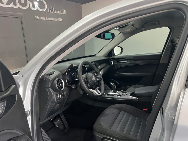 ALFA ROMEO Stelvio usata, con Autoradio