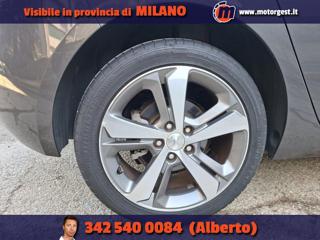 PEUGEOT 308 usata, con Park Distance Control
