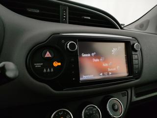 TOYOTA Yaris usata, con Fendinebbia