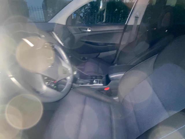 HYUNDAI Tucson usata 9