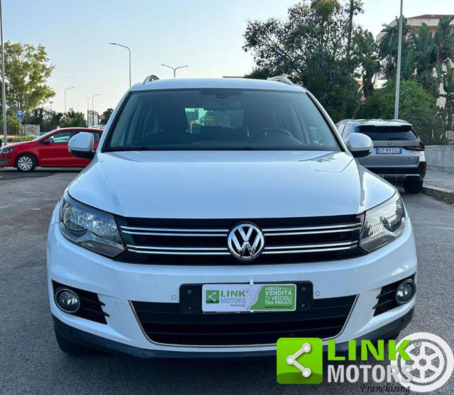 VOLKSWAGEN Tiguan usata, con Airbag laterali