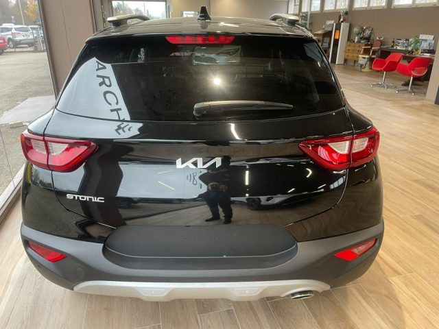 KIA Stonic usata, con Autoradio