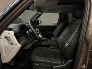 LAND ROVER Defender usata, con Autoradio