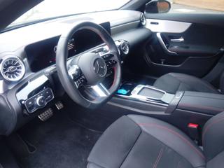 MERCEDES-BENZ CLA 200 usata, con Cruise Control