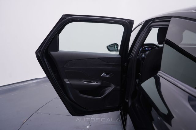 PEUGEOT 308 usata, con Touch screen