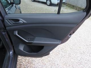 VOLKSWAGEN T-Cross usata 21