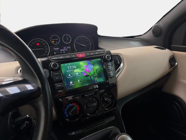 LANCIA Ypsilon usata, con Controllo trazione