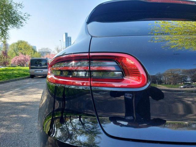 PORSCHE Macan usata, con Portellone posteriore elettrico