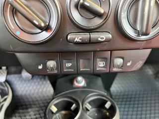 VOLKSWAGEN New Beetle usata, con ESP