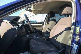 VOLKSWAGEN Passat Variant usata, con ESP