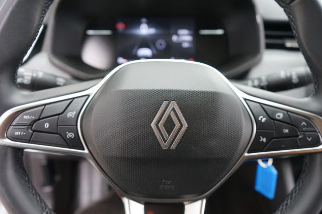 RENAULT Clio usata, con Airbag testa