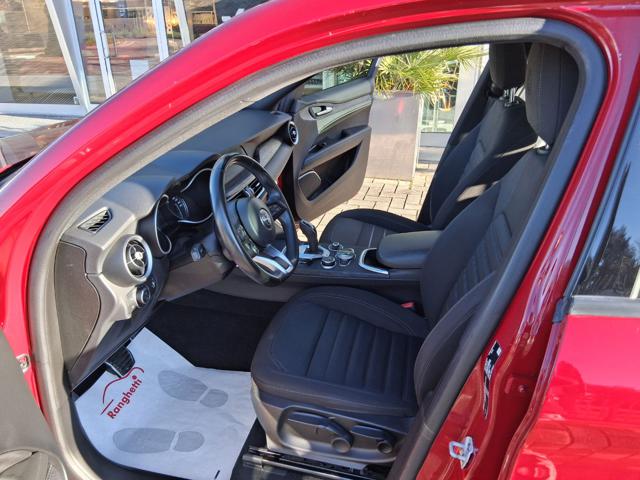 ALFA ROMEO Stelvio usata, con Fari Xenon