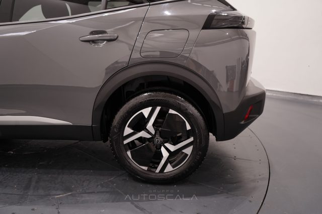 PEUGEOT 2008 usata, con Sensori di parcheggio posteriori