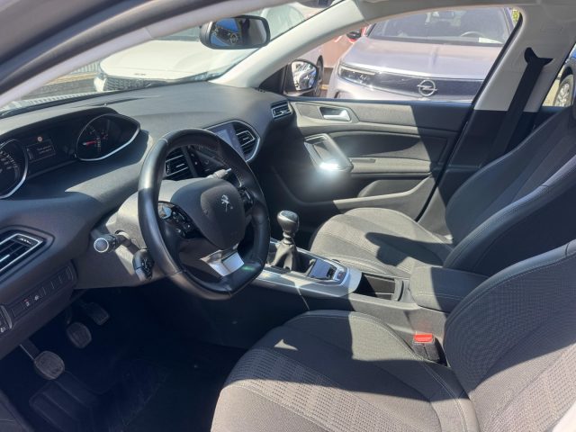 PEUGEOT 308 usata, con Boardcomputer