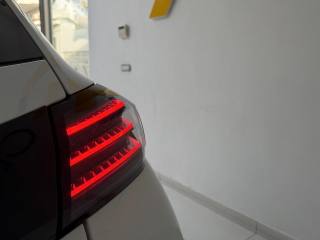 PEUGEOT 208 usata, con Controllo automatico clima