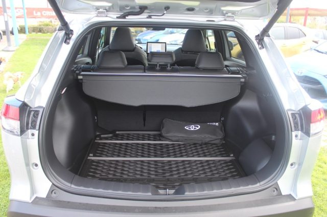 TOYOTA Corolla Cross usata, con Interni in pelle