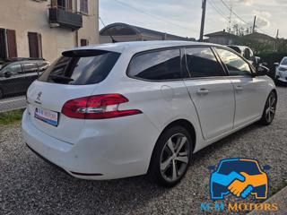 PEUGEOT 308 usata, con Alzacristalli elettrici