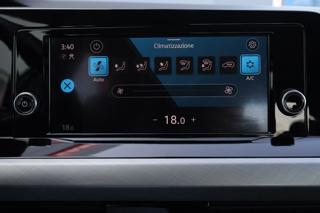 VOLKSWAGEN Golf usata, con Luci diurne