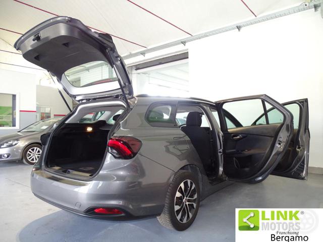 FIAT Tipo usata, con Sensori di parcheggio posteriori