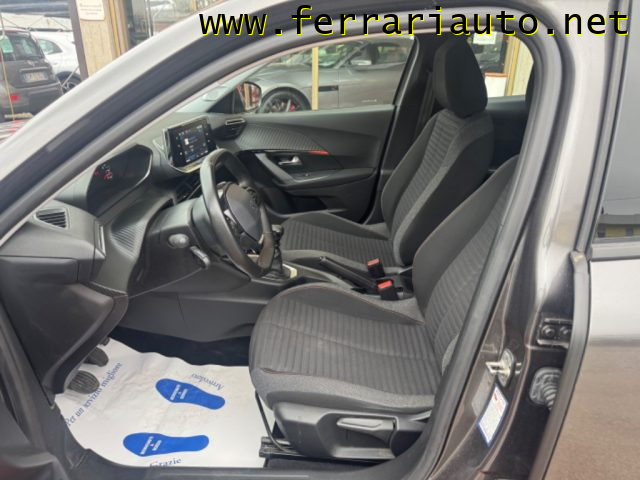PEUGEOT 2008 usata, con Autoradio