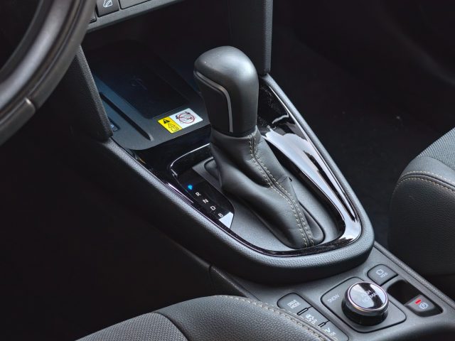 TOYOTA Yaris Cross usata, con Cronologia tagliandi