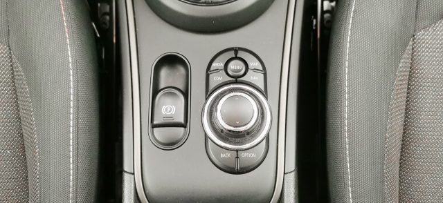 MINI Countryman usata, con Riconoscimento dei segnali stradali