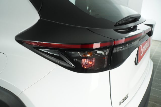 TOYOTA Yaris Cross usata 7