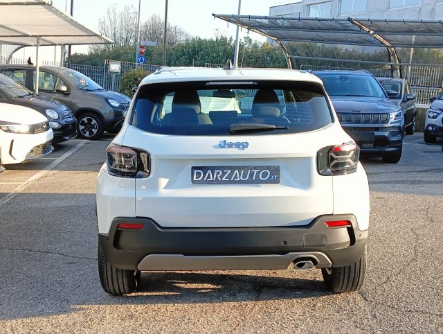 JEEP Avenger usata, con USB