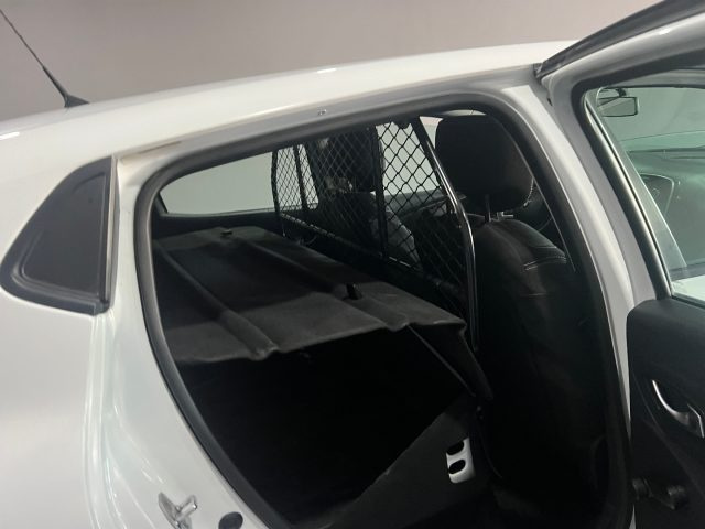 RENAULT Clio usata, con Climatizzatore