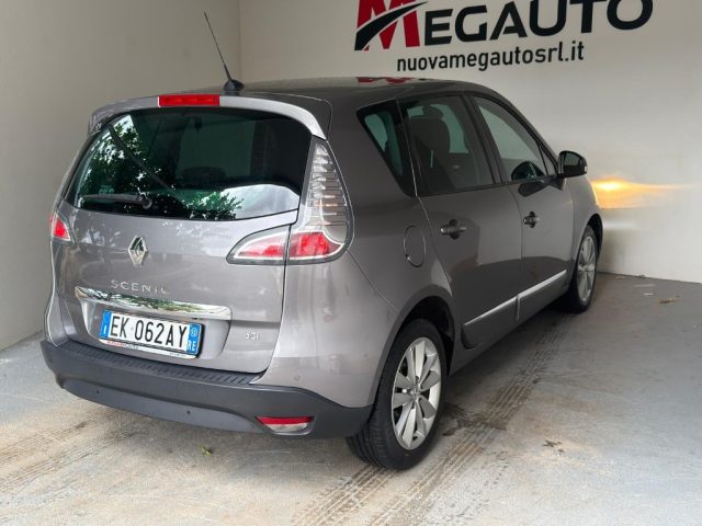 RENAULT Scenic usata, con Chiusura centralizzata