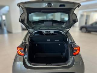 MAZDA 2 usata, con Fari LED