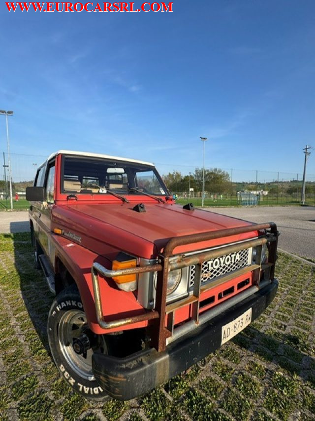 TOYOTA Land Cruiser usata 5