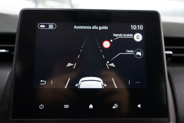 RENAULT Clio usata, con Fari LED