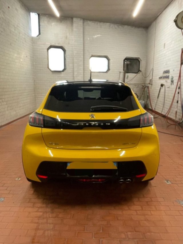 PEUGEOT 208 usata, con Airbag