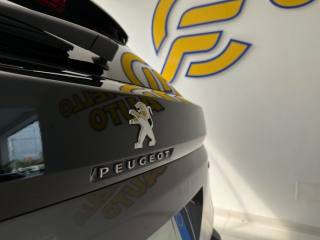 PEUGEOT 3008 usata, con Controllo automatico clima