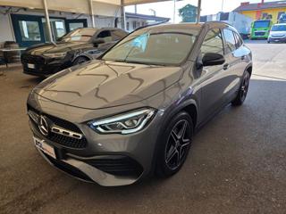 MERCEDES-BENZ GLA 200 d AMG Line Premium Automatic