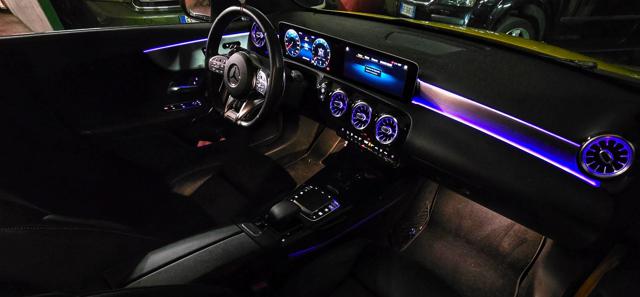 MERCEDES-BENZ A 35 AMG usata, con Airbag testa
