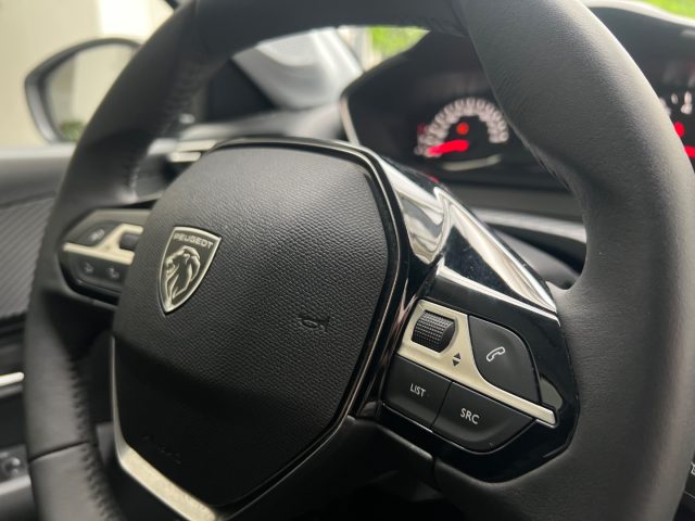 PEUGEOT 208 usata, con Vetri oscurati