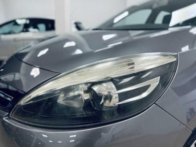 RENAULT Scenic usata, con Autoradio