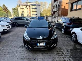 PEUGEOT 208 usata, con Airbag