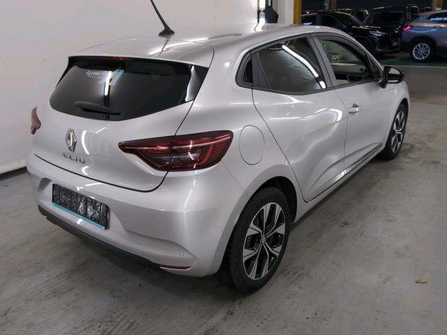 RENAULT Clio usata, con Airbag