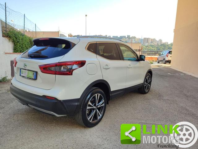 NISSAN Qashqai usata, con Autoradio