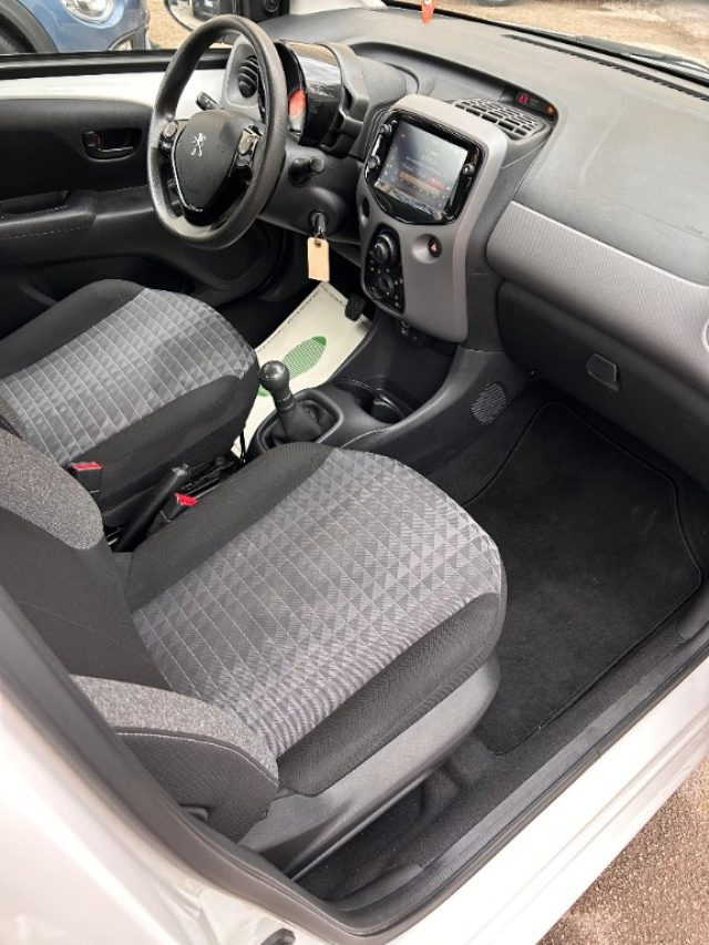 PEUGEOT 108 usata, con Boardcomputer