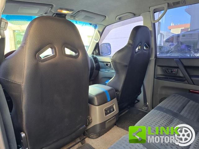 MITSUBISHI Pajero usata 30