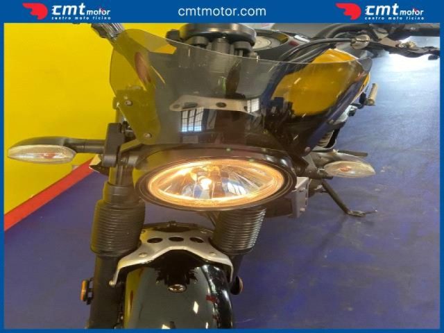 YAMAHA XSR 700 usata 5