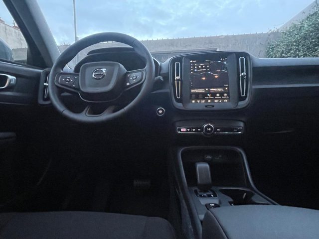 VOLVO XC40 usata, con Telecamera per parcheggio assistito
