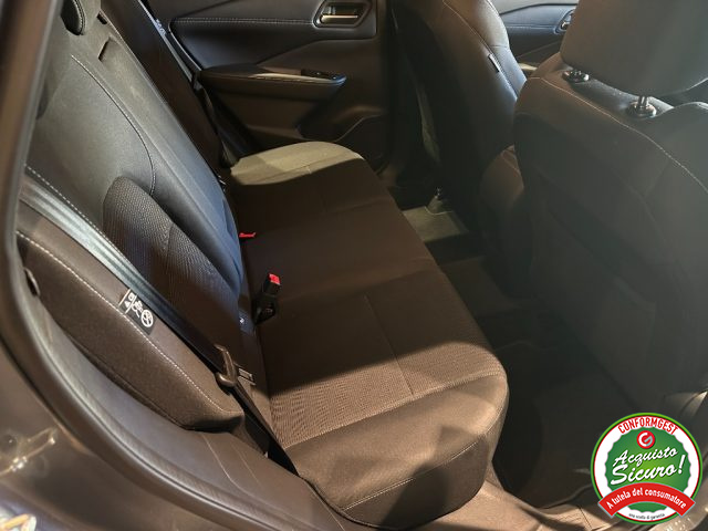 NISSAN Qashqai usata, con Park Distance Control