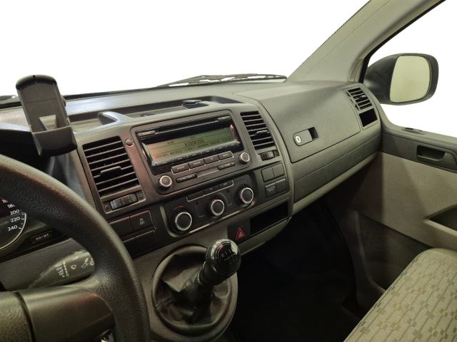VOLKSWAGEN Transporter usata, con Monitoraggio pressione pneumatici