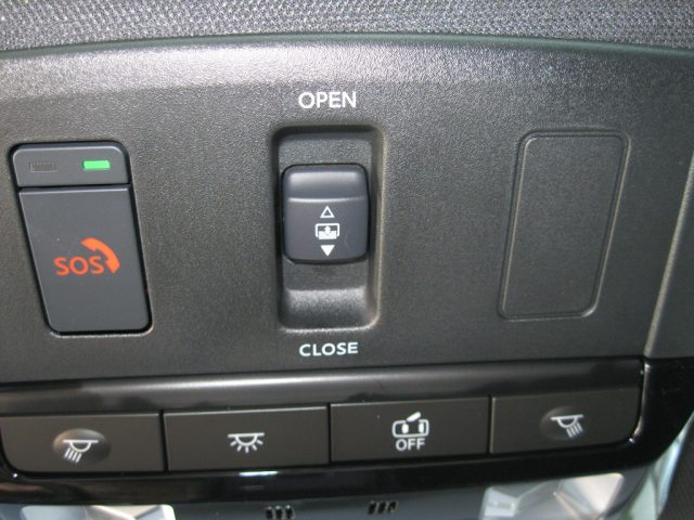 NISSAN Qashqai usata, con Volante multifunzione